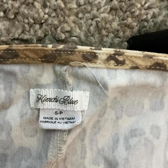 kimchi Blue Leopard print mini dress romper with belt - Picture 5 of 6